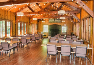 The dining hall at Silver Falls Lodge & Conference Center.