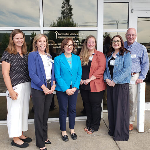U.S. Rep. Andrea Salinas, third from left, at Santiam Hospital’s Aumsville Medical Clinic. Joining her were hospital officials , from left, Melissa Baurer, executive director of community development; Maggie Hudson, CEO and president; Cassondra Posvar, executive director of revenue & reimbursement; Abbie Proctor, primary care operations manager; and Eric Pritchard, executive director of the hospital foundation. James Day